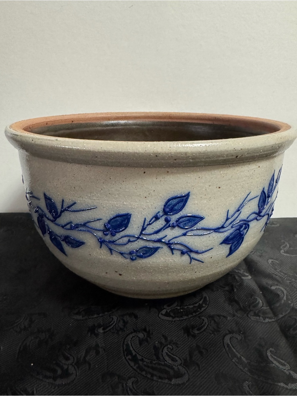 Salmon Falls Stoneware Pottery 1992 Large Blueberry Vine Mixing Bowl